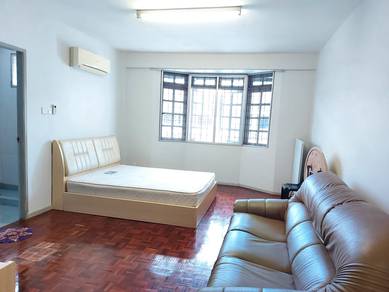 Room in Kuching, SWK