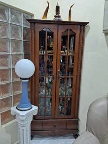 Triangle wood display cupboard
