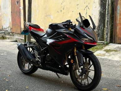Honda CBR150R