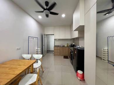 Condominium For Rent in Optimus Medini