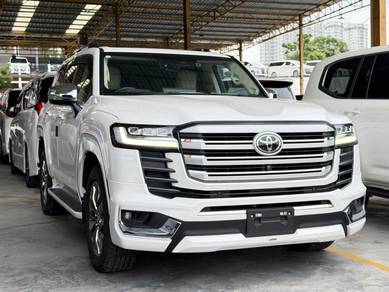 Toyota Land Cruiser ZX in Johor Bahru, JHR