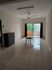 Condominium For Rent in Pelangi Heights