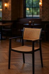 Leo Armchair.