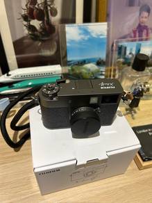 Fujifilm X Half