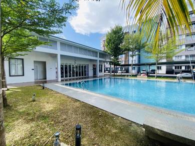Condominium For Sale in Kiara Court