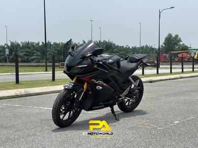 Yamaha YZF-R15