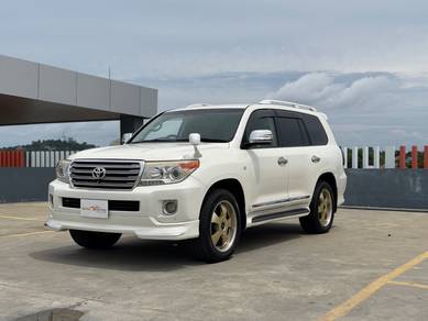 Toyota Land Cruiser AX in Kota Kinabalu, SBH