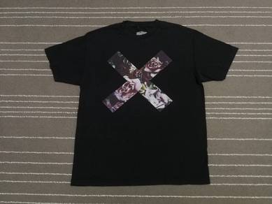 AMERICAN STRAIGHT EDGE big logo L