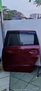 pintu alza belakang kiri