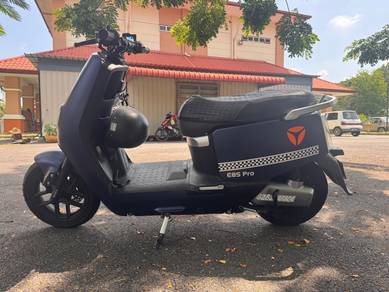 Yadea E8S Pro
