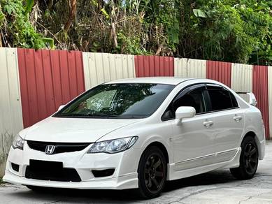 Honda Civic i-VTEC in Kuchai Lama, KUL