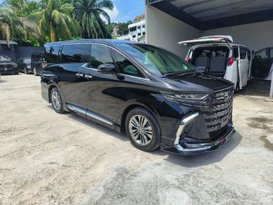 Toyota Alphard Z in Old Klang Road, KUL