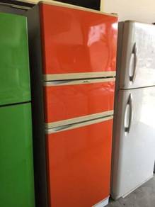 Peti Refrigerator Sejuk Orange Elba 3 Doors Ais