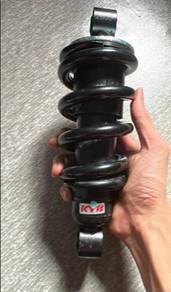 monoshock y15 205mm