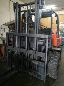KOMATSU FD40-2 Manual 4 Ton Forklift, 2nd Gen.