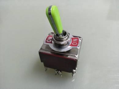 Toggle switch 3 pole double throw 9 pin 3PDT