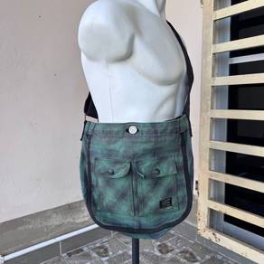PORTER reversible shoulder bag sling bag