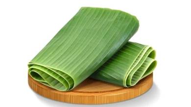 Daun pisang bungkus nasi