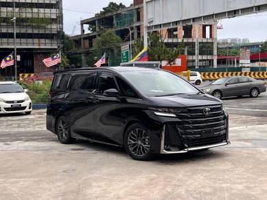 Toyota Vellfire Z PREMIER in Jalan Kuching, KUL