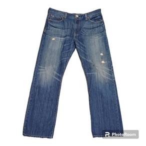 Levis 523