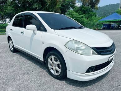 Nissan Latio Ti in Ayer Itam, PNG