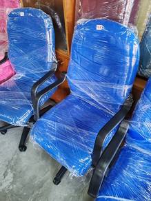 Kerusi Biru Beroda