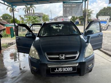 Honda CR-V i-VTEC in Tanah Merah, KTN