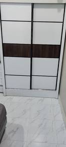 Almari Baju 4'x6'