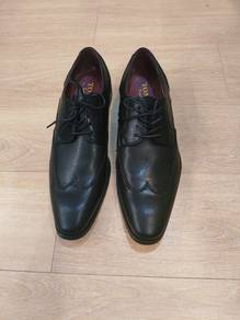 Kasut Kulit Tomaz Size 39