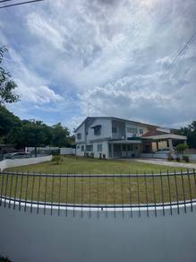 Semi-Detached House For Sale in Greenlane,PNG