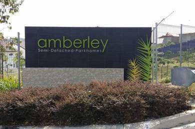 Semi-Detached House For Sale in Rawang,SGR