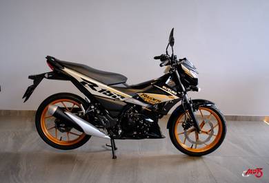 Suzuki Raider R150
