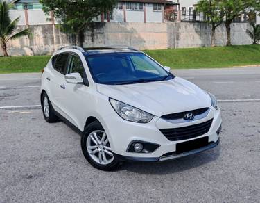 Hyundai Tucson PREMIUM in Kajang, SGR