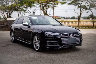 Audi S4 AVANT  in Kulai, JHR