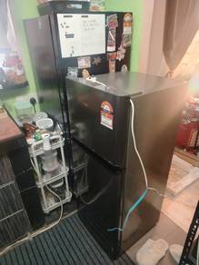 peti ais baru belom pakai