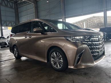 Toyota Alphard Z in Kayu Ara, SGR