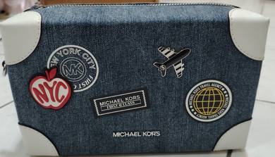 Micheal Kors Camera Sling Bag