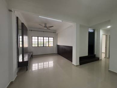 Flat For Rent in Taman Gaya