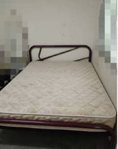 Katil untuk dijual (Besi Sahaja takda tilam)