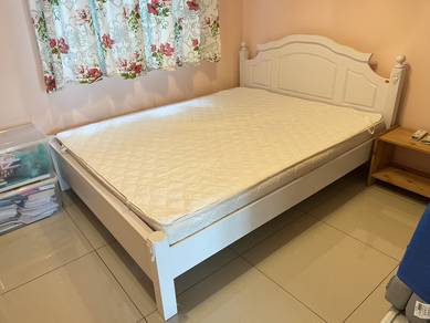 Queens size wooden bed frame and mattress