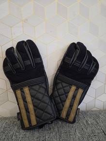 Triumph Leather Gloves 
