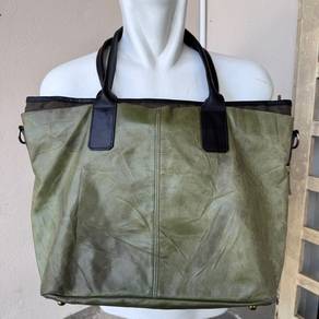 AGILITY Lightweight Business Tote Bag