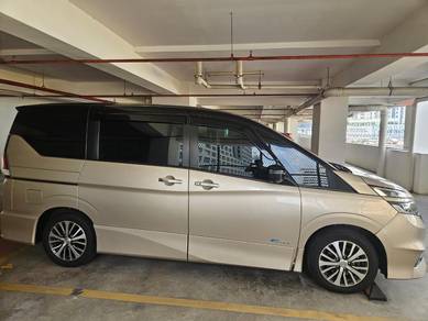 Nissan Serena HYBRID HIGHWAY STAR in Sri Hartamas, KUL