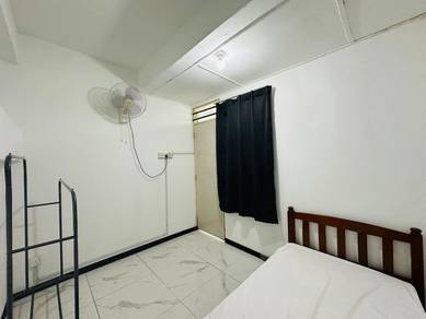 Room in Kota Kinabalu, SBH