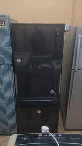 Peti Sejuk Sharp 2pintu