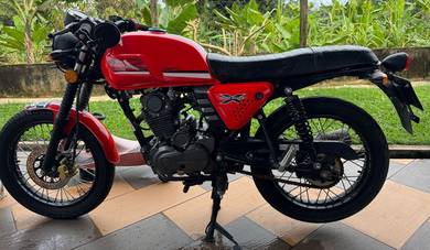 Keeway Caferacer 152