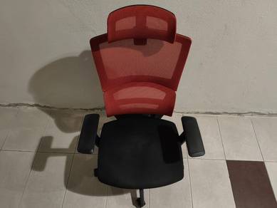 (Singapore brand)Ergonomic Mesh Office Chair with 