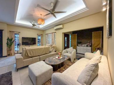 Semi-Detached House For Sale in Shah Alam,SGR