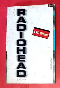 RADIOHEAD - THE RADIOHEAD STORY BOOK Buku