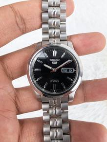 Seiko 5 SNKL83K1 Automatic